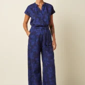 imprimé grosses fleurs 2 tons de bleu chemise stella - King Louie stella blouse saline beacon blue 10331 chemise manche courte imprimé grosses fleurs 2 tons de bleu