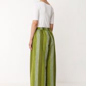 pantalon lur skfk pantalon large en lin rayé verticalement dans 3 tons de vert
