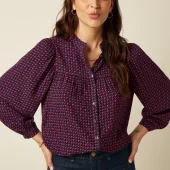 Blouse Leslie king louie blouse manche longue à motifs sur fond prune . boutons carré leslie blouse chartre evening blue 10679