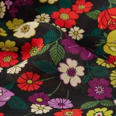 blouse cycil king louie cycil blouse maven 10694 color black maven blouse tres fine semi transparente col rond manche semi courte motif flzurs rouge violet vert beige sur fond noir. boutons carré sur le devant