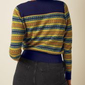 Pull Kiki king louie kiki top rosedale 10819 color multi color pull fin pres du corps motif jaune et bleu. col bateau