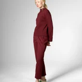 haut sportswear mademoiselle yéyé haut bordeaux prune lie de vin manche longue evasée col haut uni mod shift top 62227