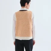 gilet compania fantastica cardigan punto bicolor marron y rosa cardigan sans manche rayé jaune et beige col rond marron bouton bois marron 63c/10241
